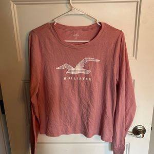 Hollister women’s dusty/ blush pink sleeping long sleeve shirt, size M